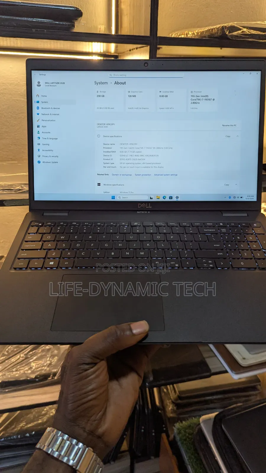 Laptop Dell Latitude 3520 8GB Intel Core i7 SSD 256GB