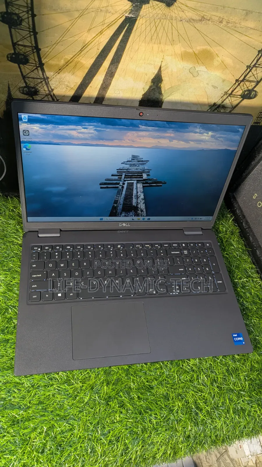 Laptop Dell Latitude 3520 8GB Intel Core i7 SSD 256GB