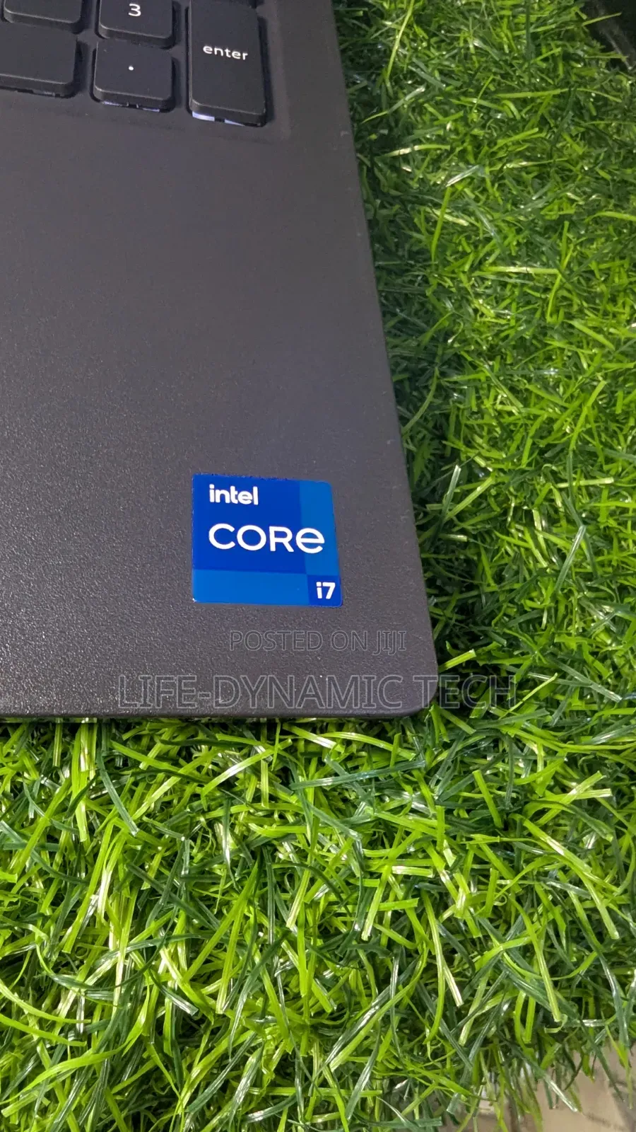 Laptop Dell Latitude 3520 8GB Intel Core i7 SSD 256GB
