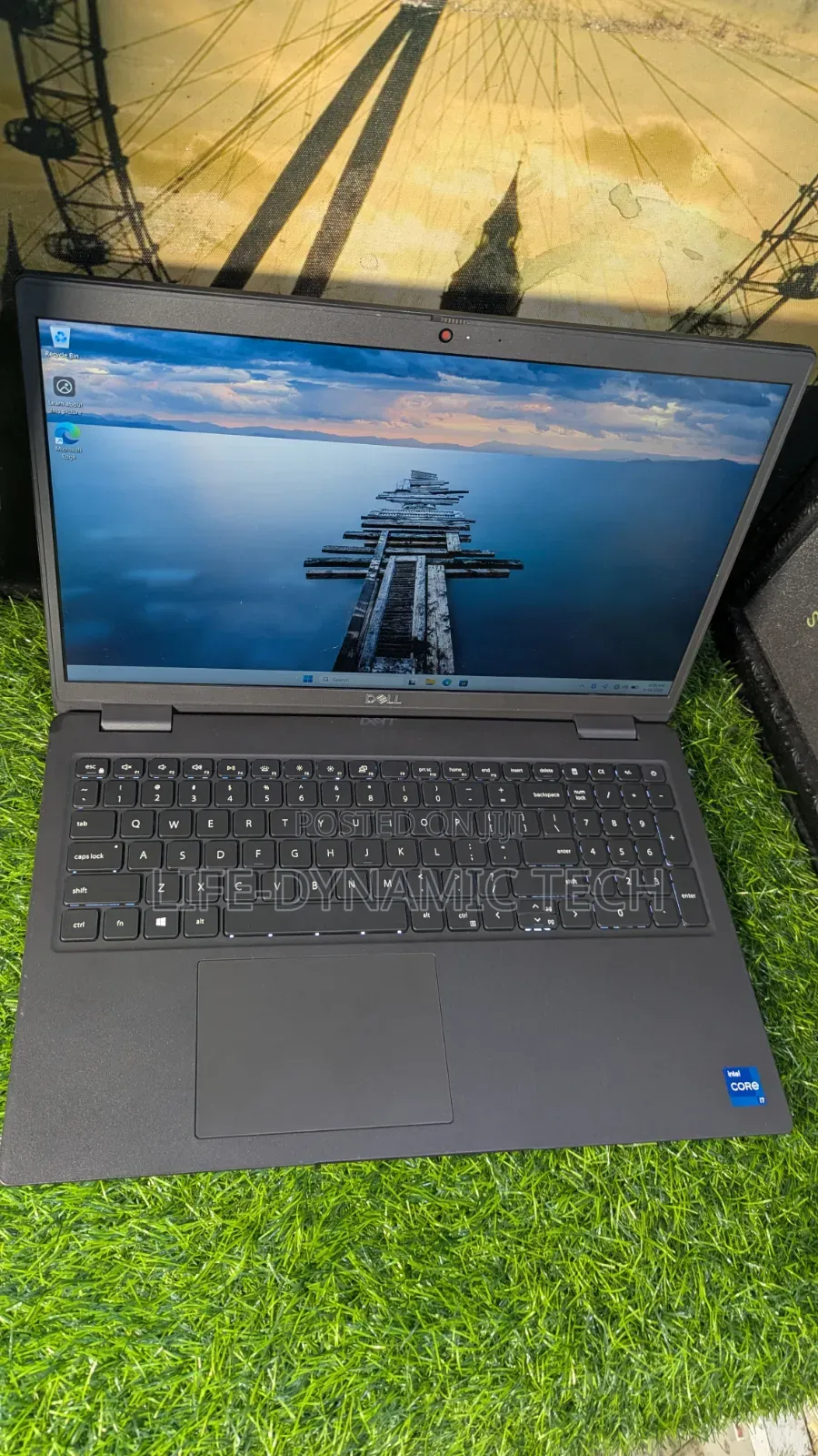 Laptop Dell Latitude 3520 8GB Intel Core i7 SSD 256GB