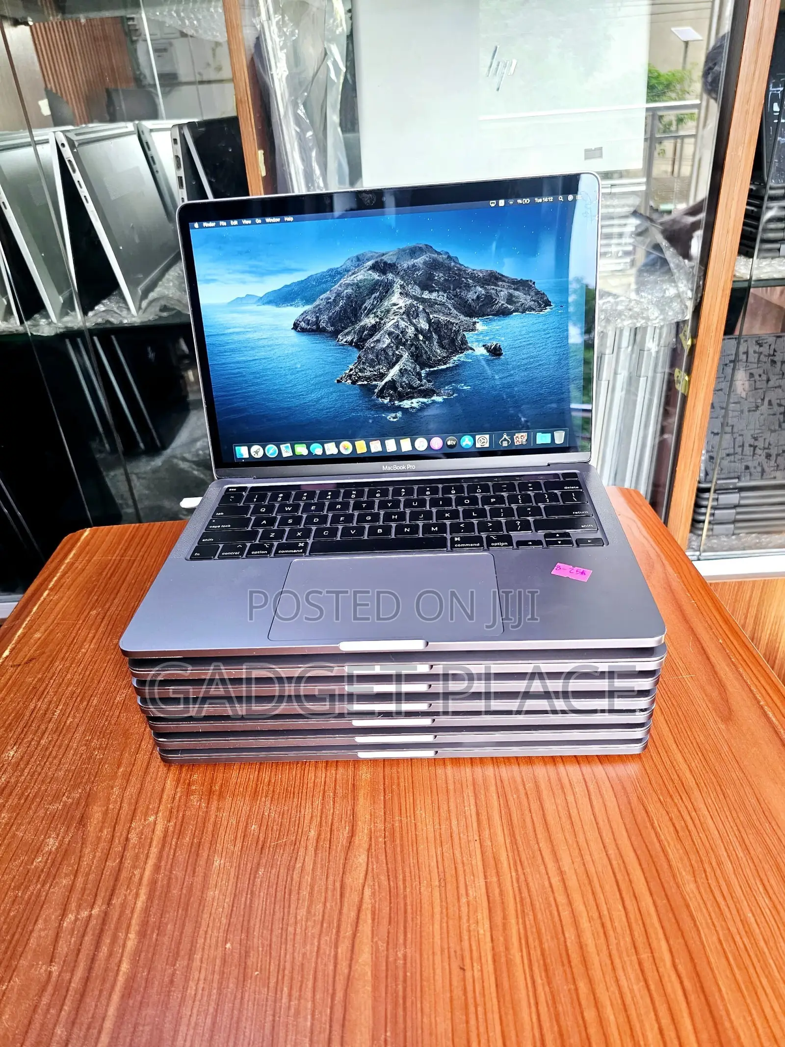Laptop Apple MacBook Pro 2020 8GB Intel Core i5 SSD 256GB