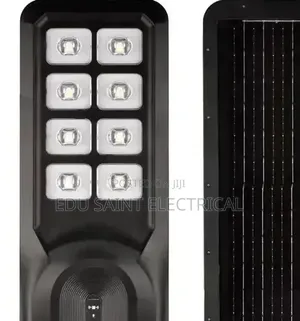 8 Eyes Power Street Light