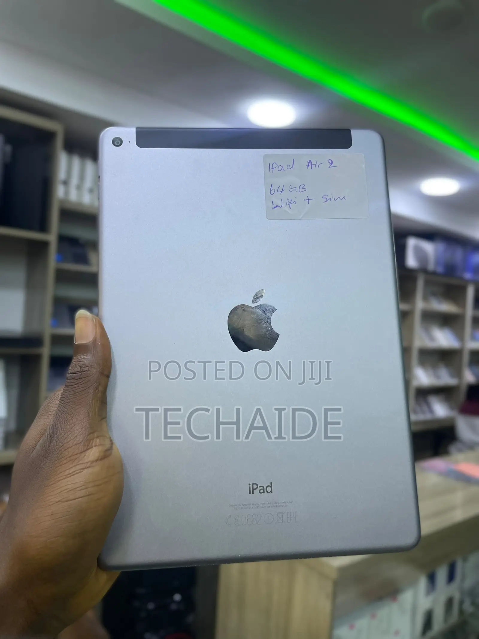 Apple iPad Air 64 GB Silver
