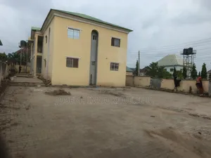 3bdrm Block of Flats in Lokogoma Estate for rent