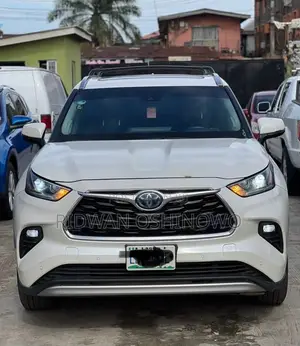 Toyota Highlander Platinum 2021 White