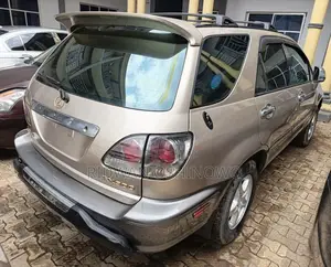 Lexus RX 2002 Gold