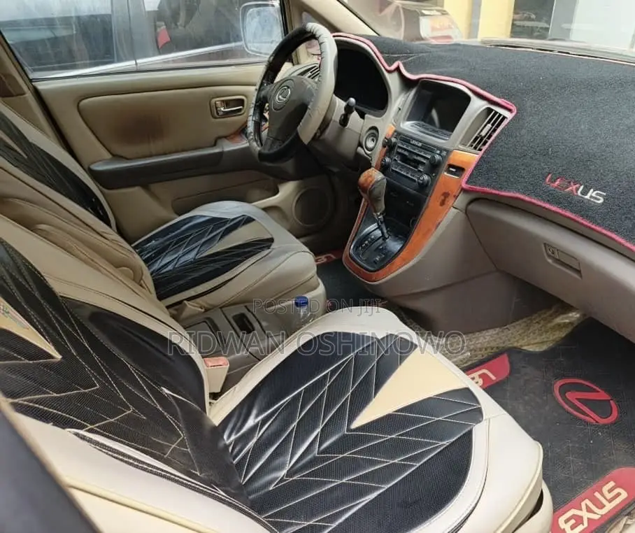 Lexus RX 2002 Gold