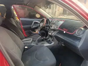 Toyota RAV4 2027 Red