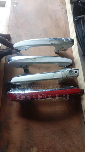 Mercedes Benz Door Handles and Key
