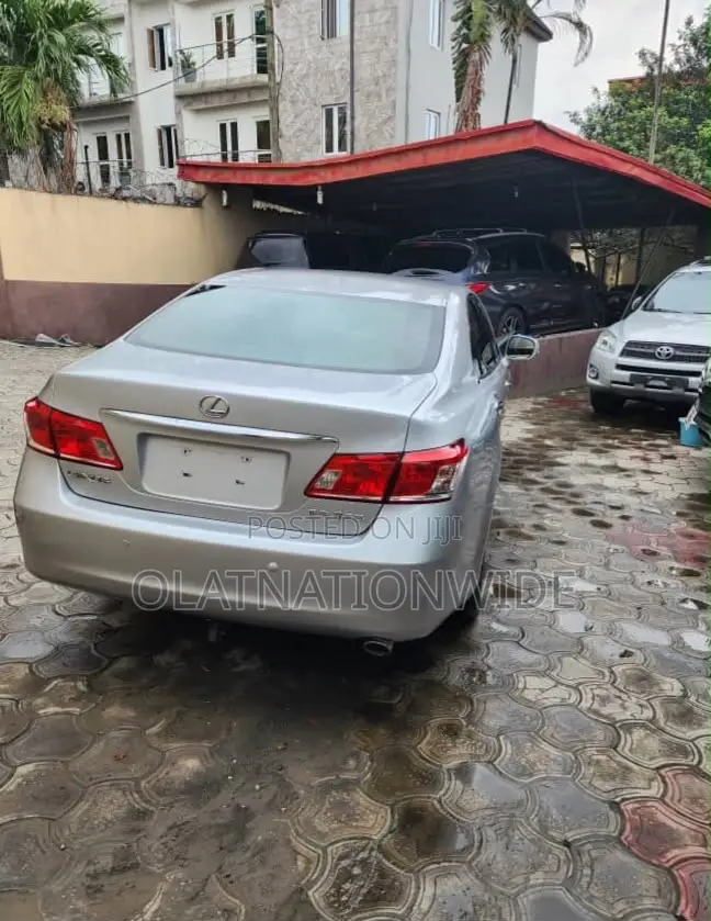 Lexus ES 350 2011 Silver