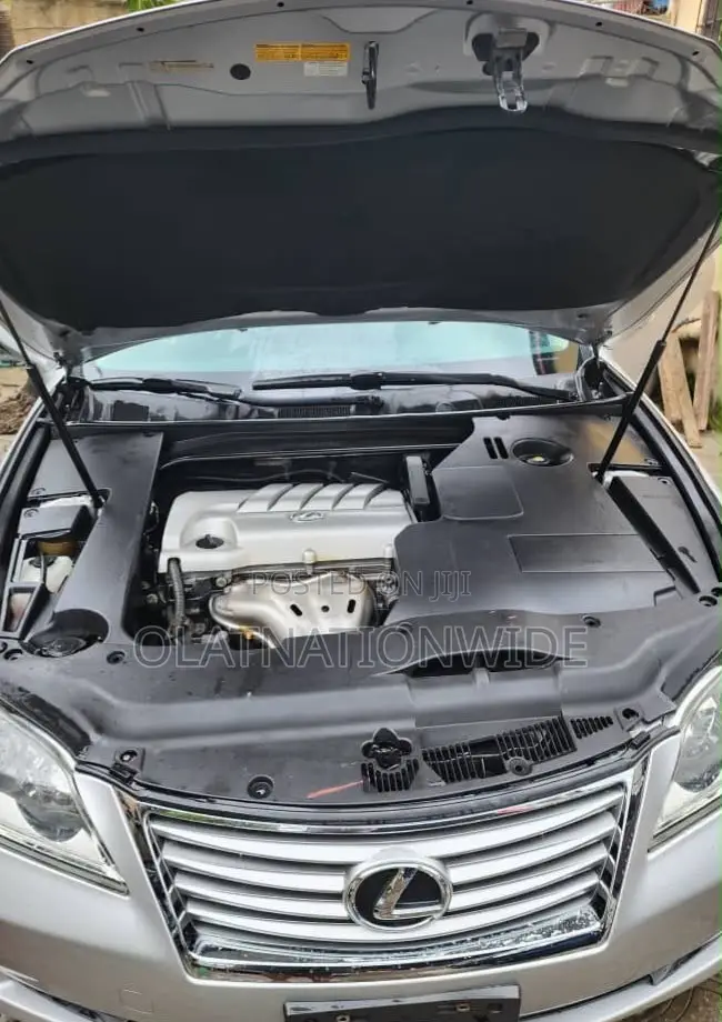 Lexus ES 350 2011 Silver