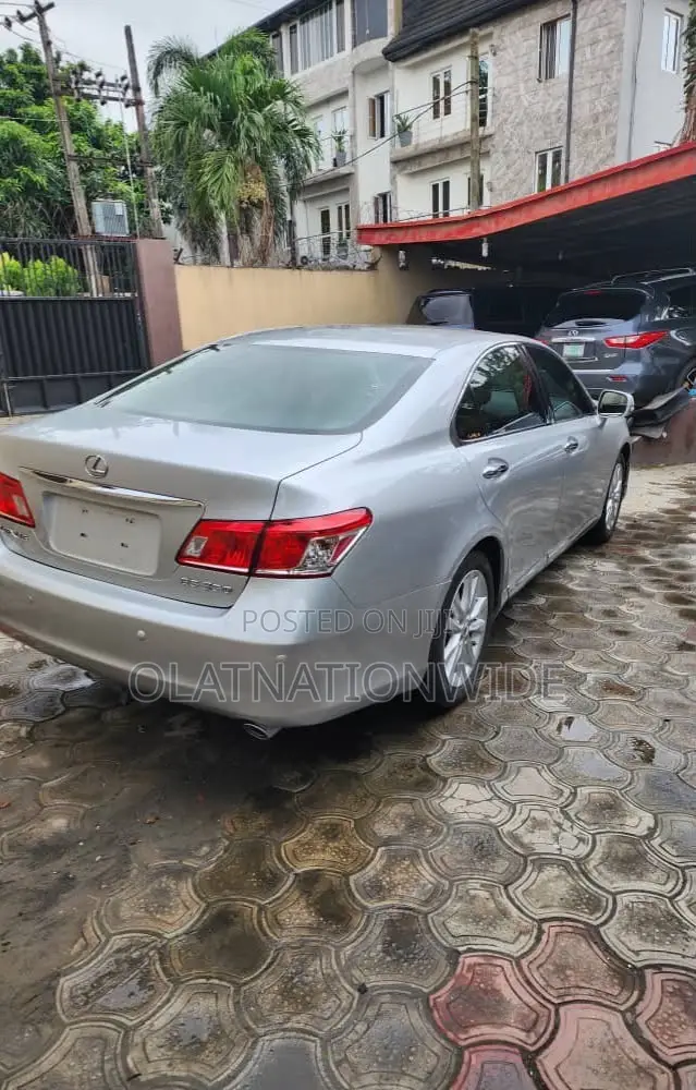 Lexus ES 350 2011 Silver