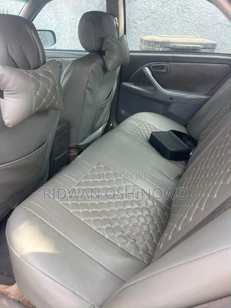 Toyota Camry 2001 Silver