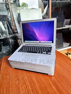 Laptop Apple MacBook Air 2017 8GB Intel Core i5 SSD 256GB