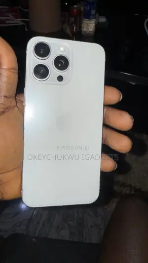 Apple iPhone 15 Pro Max 1 TB White