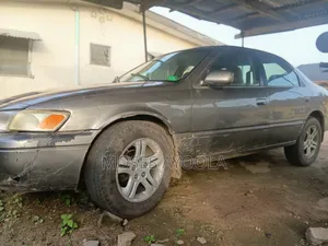 Toyota Camry 2010 Gray