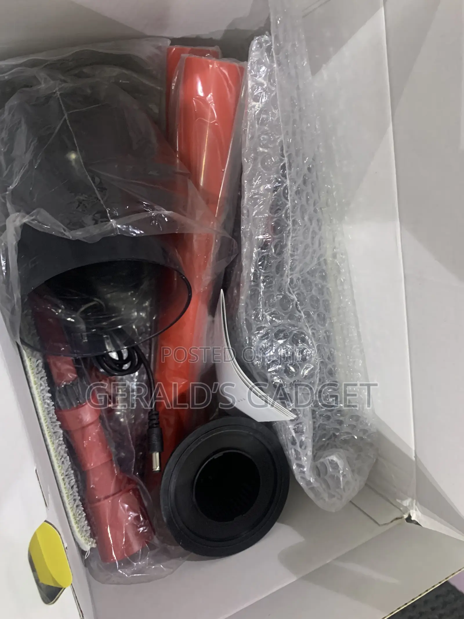Handled Vacuum Cleaner