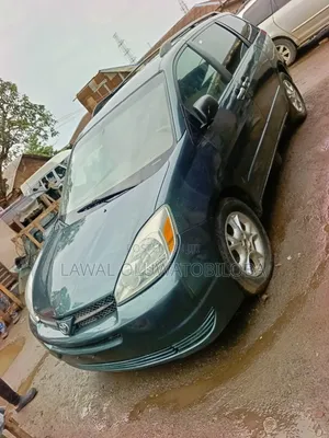 Toyota Sienna 2005