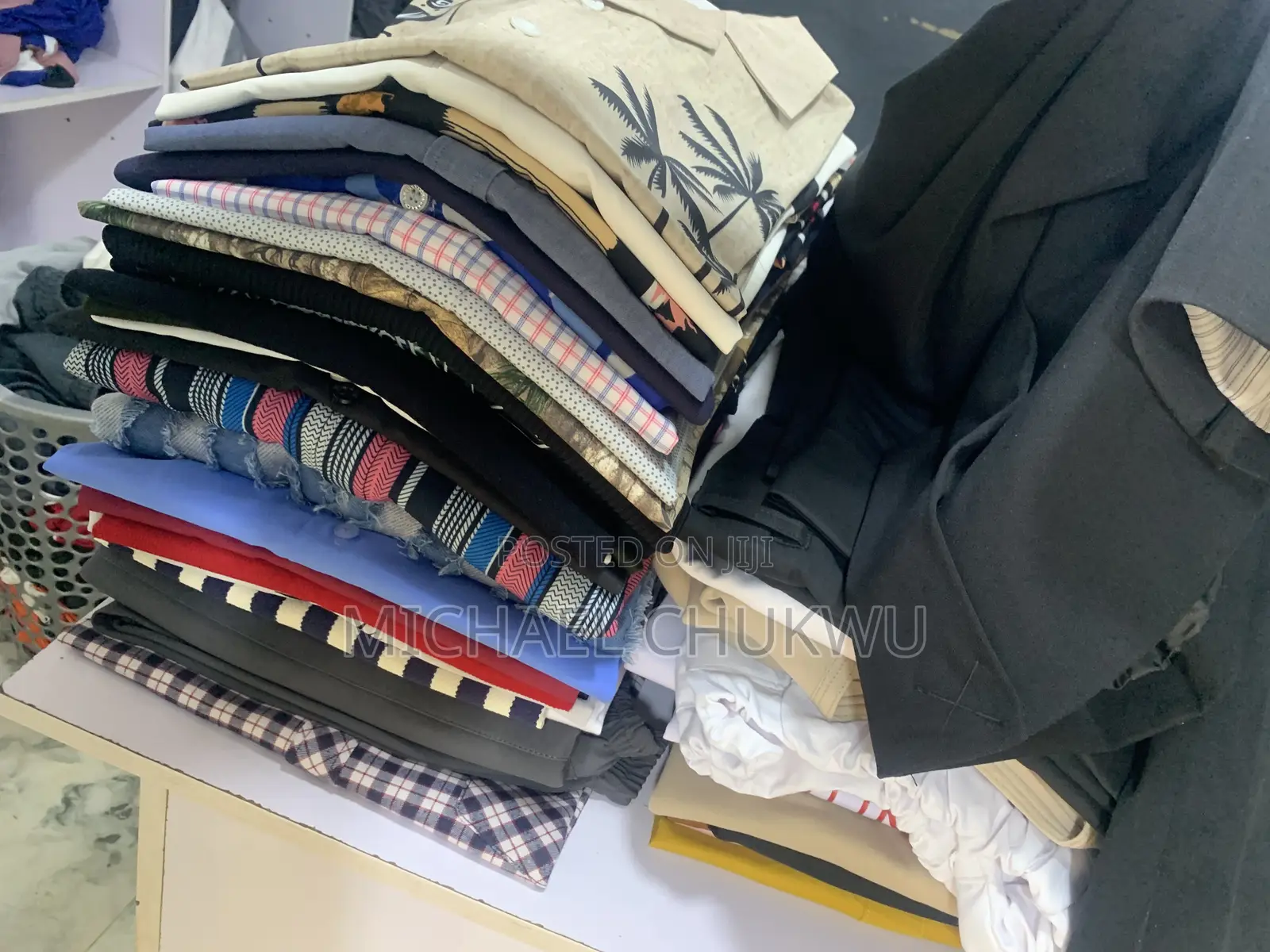 24/7 Laundry and Dry Cleaning Services