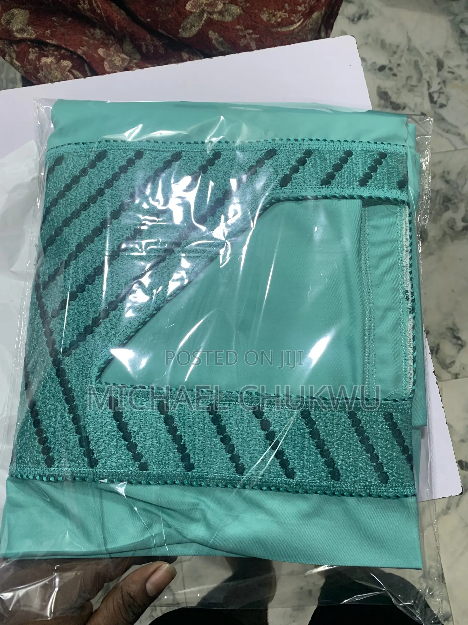 24/7 Laundry and Dry Cleaning Services