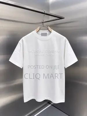 You Should Strive For" Embroidered Slogan T-Shirt