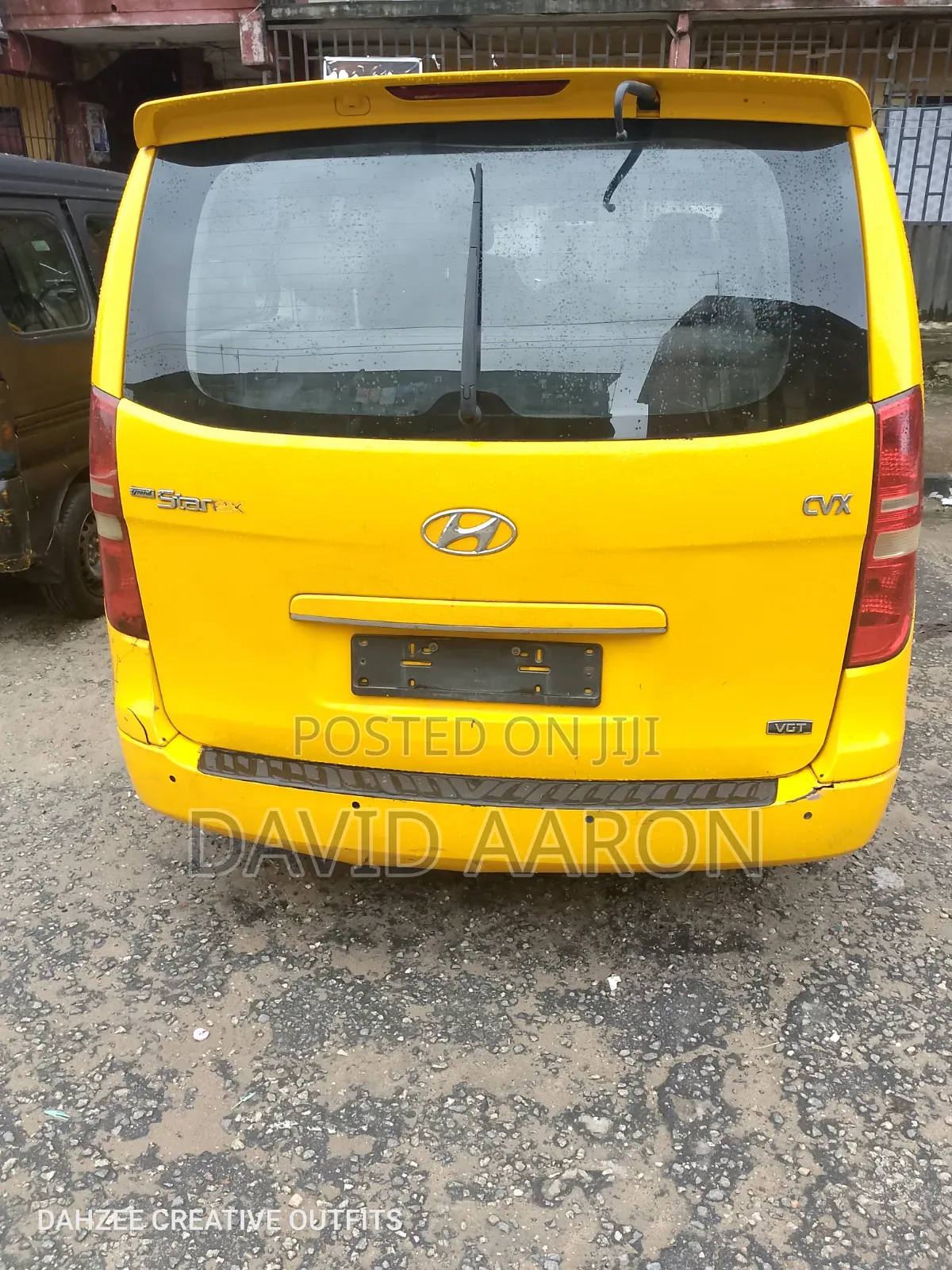Hyundai Starex 2019 Yellow