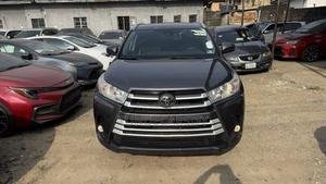 Toyota Highlander 2019 Gray