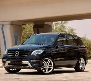 Mercedes-Benz M Class ML63 AMG 4dr SUV AWD (5.5L 8cyl Turbo 7A) 2015