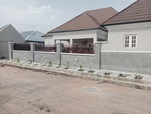 3bdrm Bungalow in Sahara 2 Estate, Lokogoma for sale