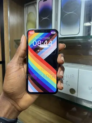 Apple iPhone X 64 GB White