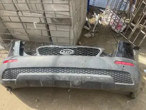 Kia Sorento 2012 Complete Back Bumper