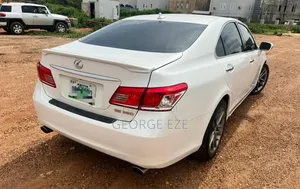 Lexus ES 2012 White
