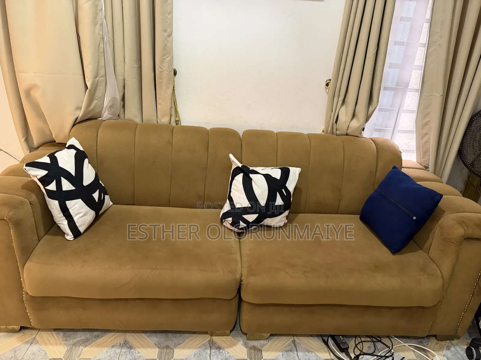 4seater Chair