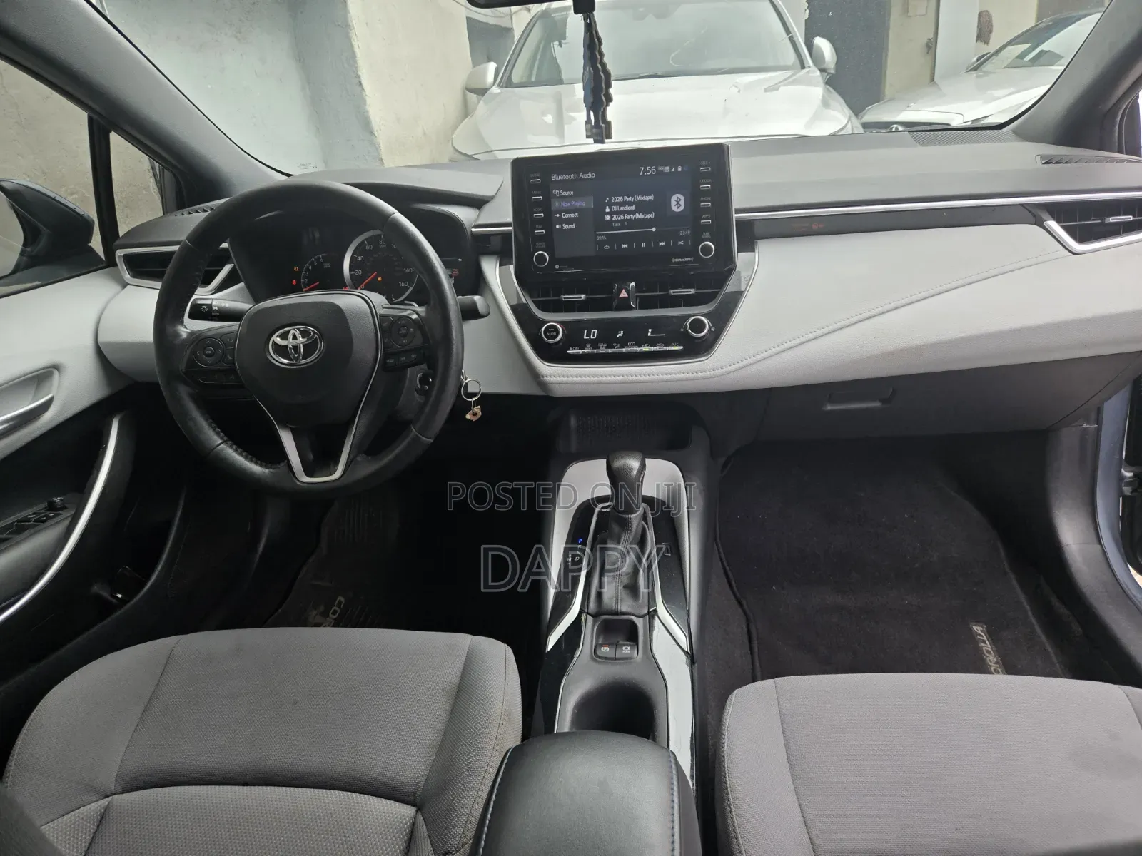 Toyota Corolla SE 2021
