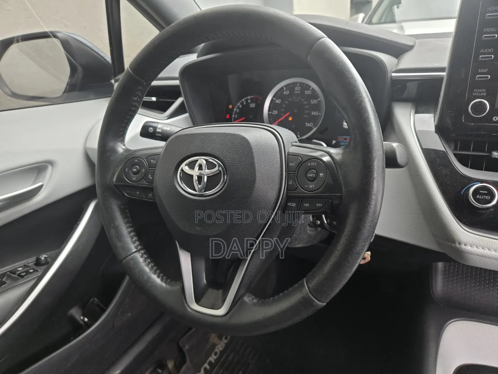 Toyota Corolla SE 2021