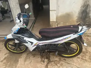 TVS Neo NX 2024 White