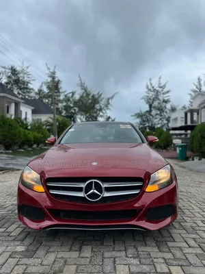 Mercedes-Benz C300 2016 Red
