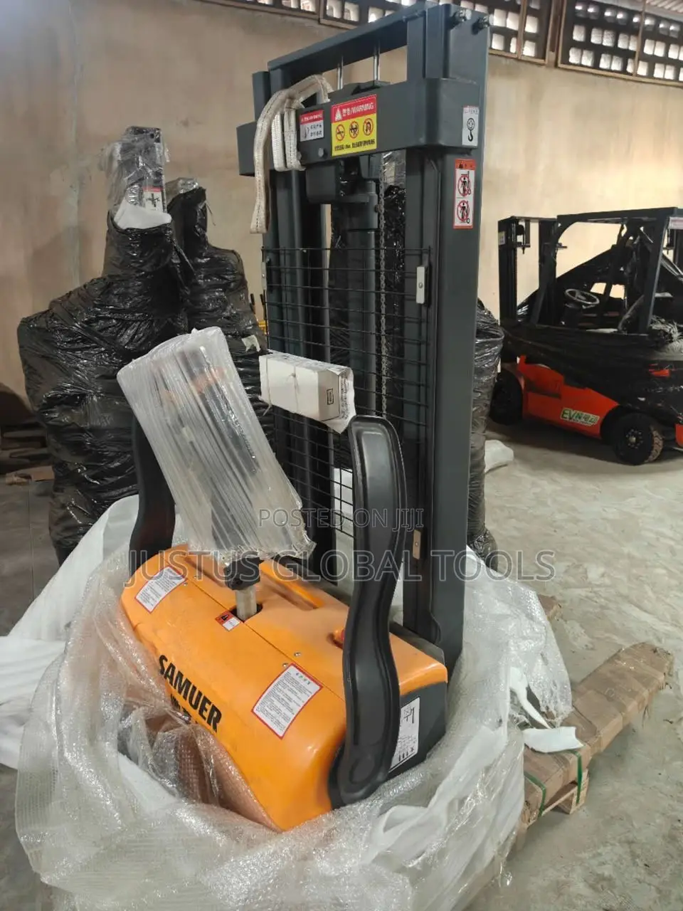 2 Tons Original Electric Stacker