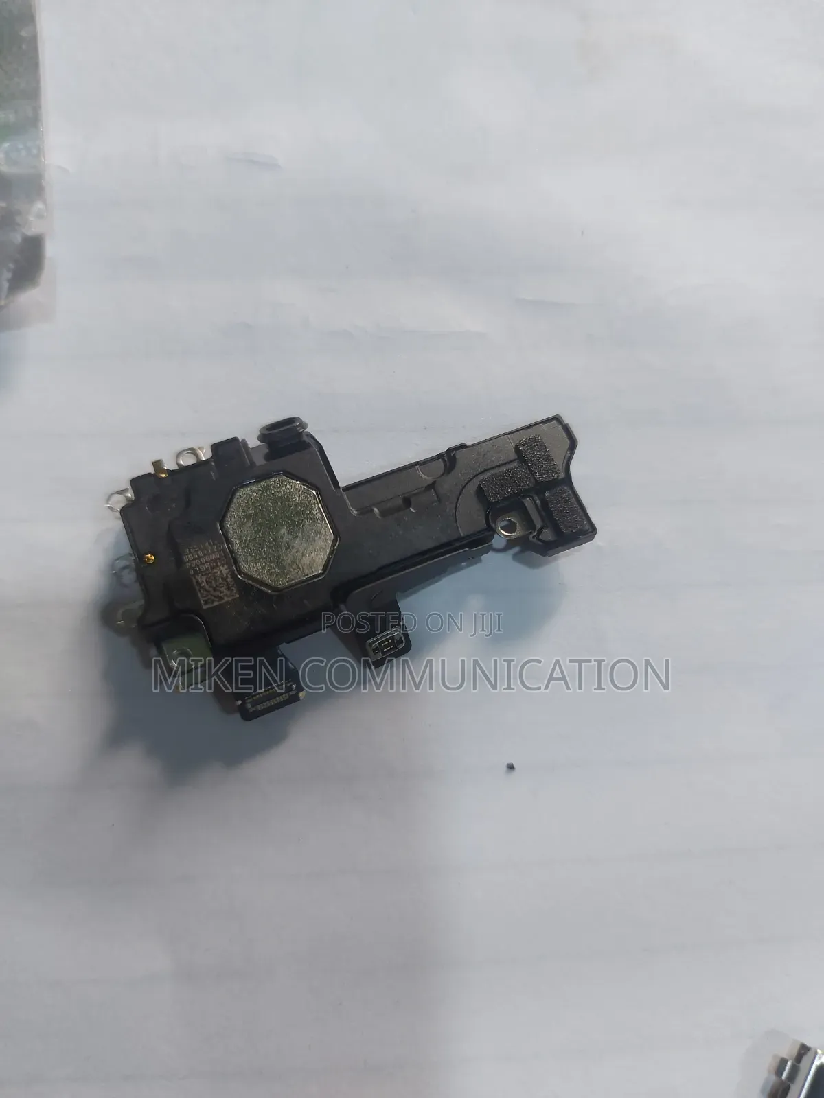 iPhone 16 Battery and Back Camera