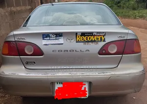 Toyota Corolla Sedan 2001 Beige