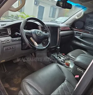 Lexus LX 570 2009 Black