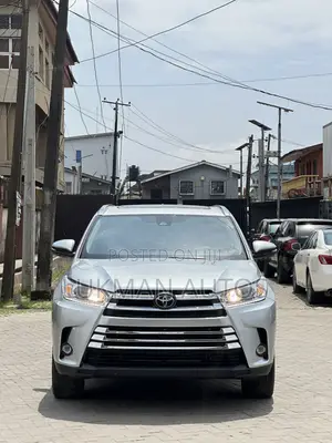 Toyota Highlander Limited Platinum 2019 Silver