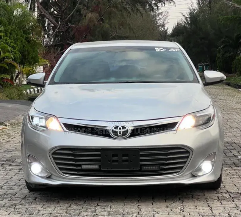 Toyota Avalon 2013 Silver