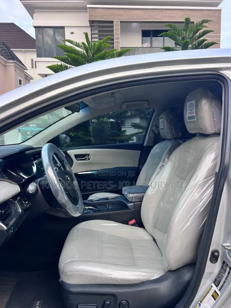 Toyota Avalon 2013 Silver