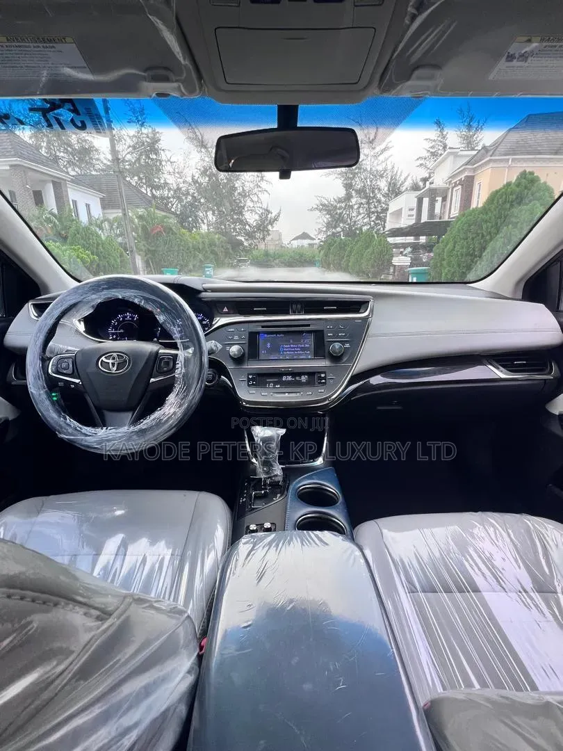 Toyota Avalon 2013 Silver