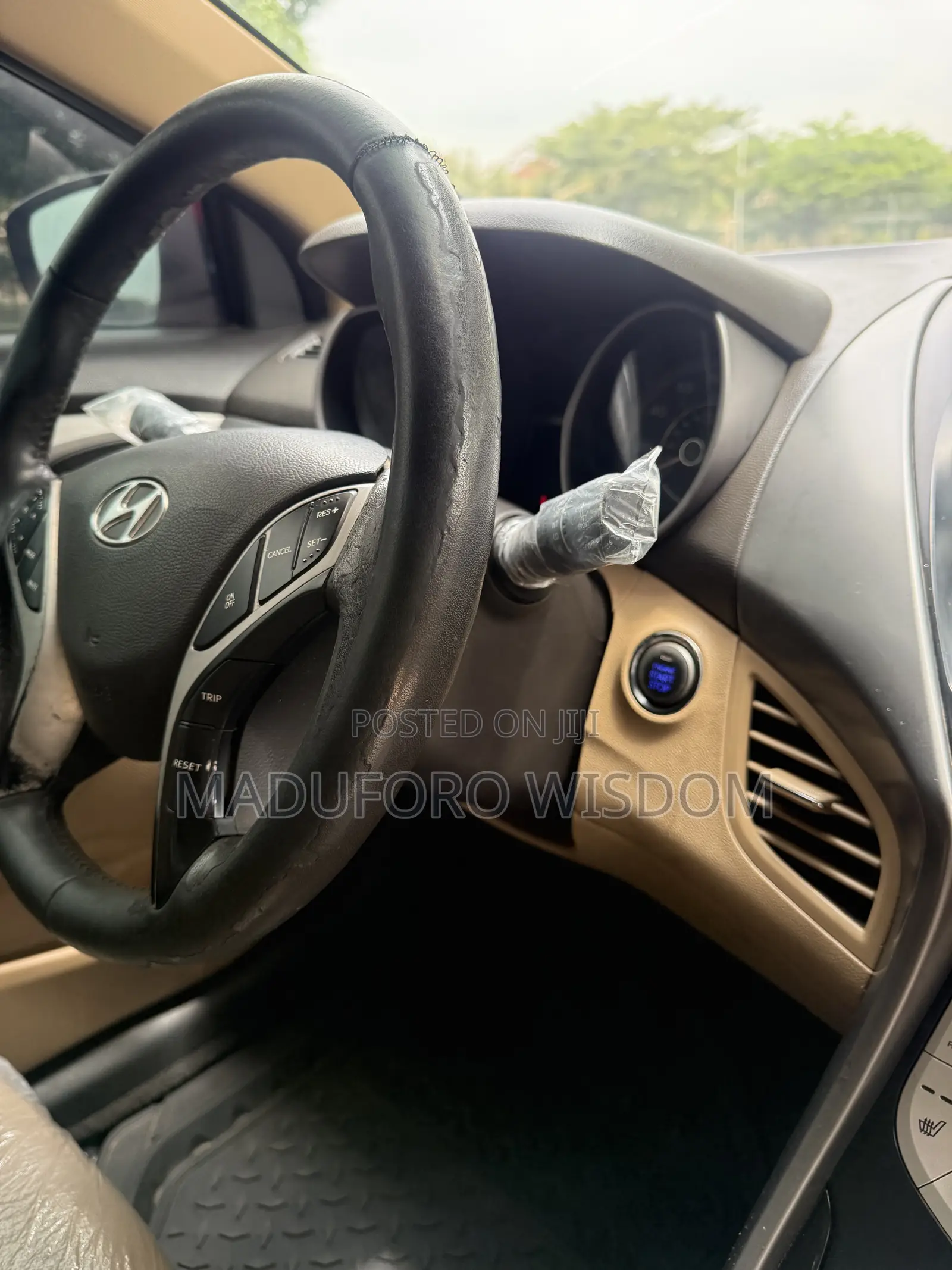 Hyundai Elantra GLS Automatic 2012 Red