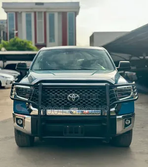 Toyota Tundra 2020 Blue