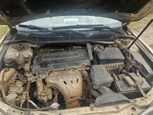 Toyota Camry 2008 Gold