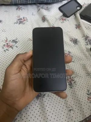 Apple iPhone X 64 GB White