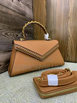 Luxury Ladies Handbag – Elegant and Stylish Design